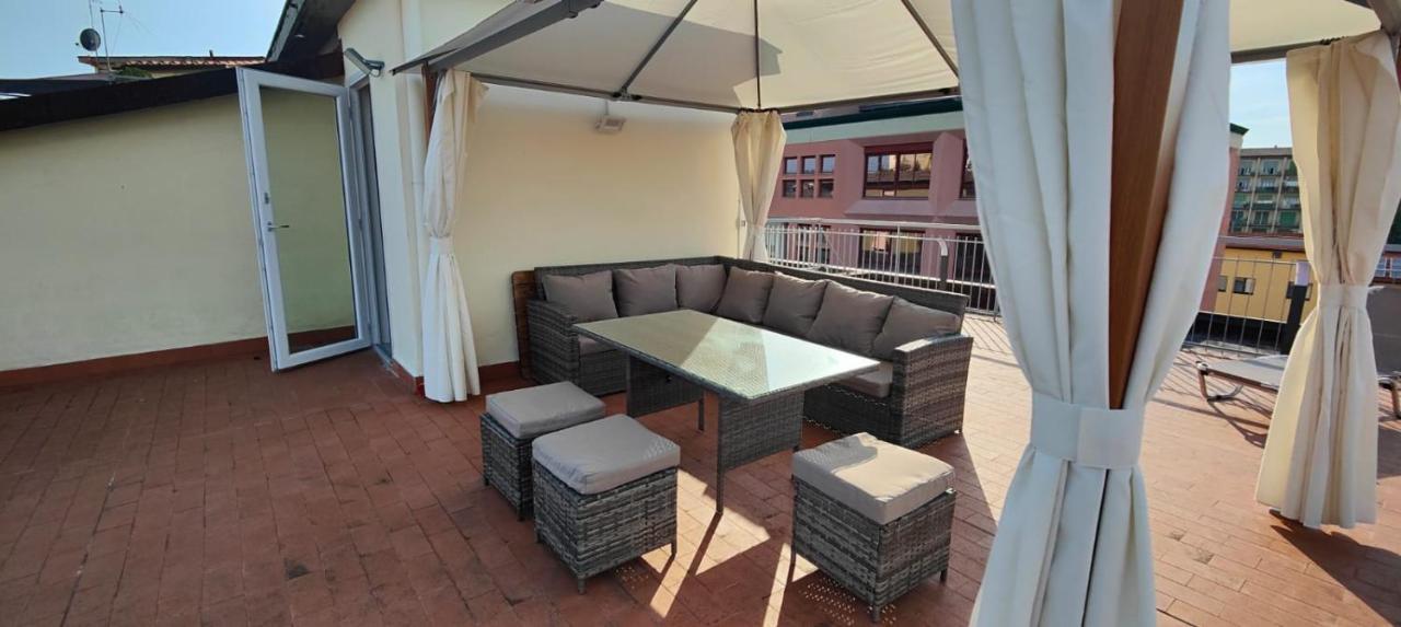 Апартаменты Alice House With Amazing Terrace Флоренция Экстерьер фото