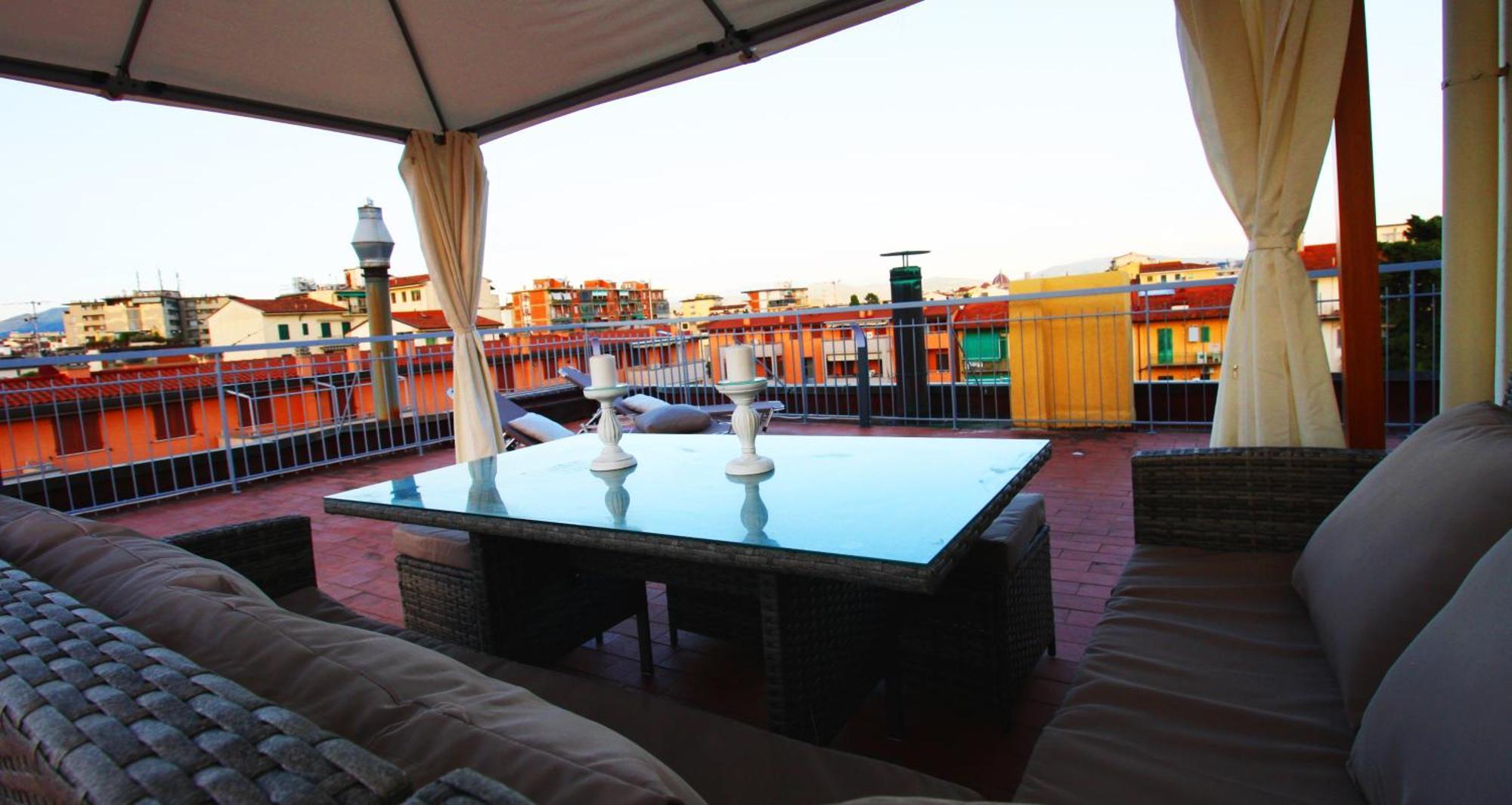 Апартаменты Alice House With Amazing Terrace Флоренция Экстерьер фото